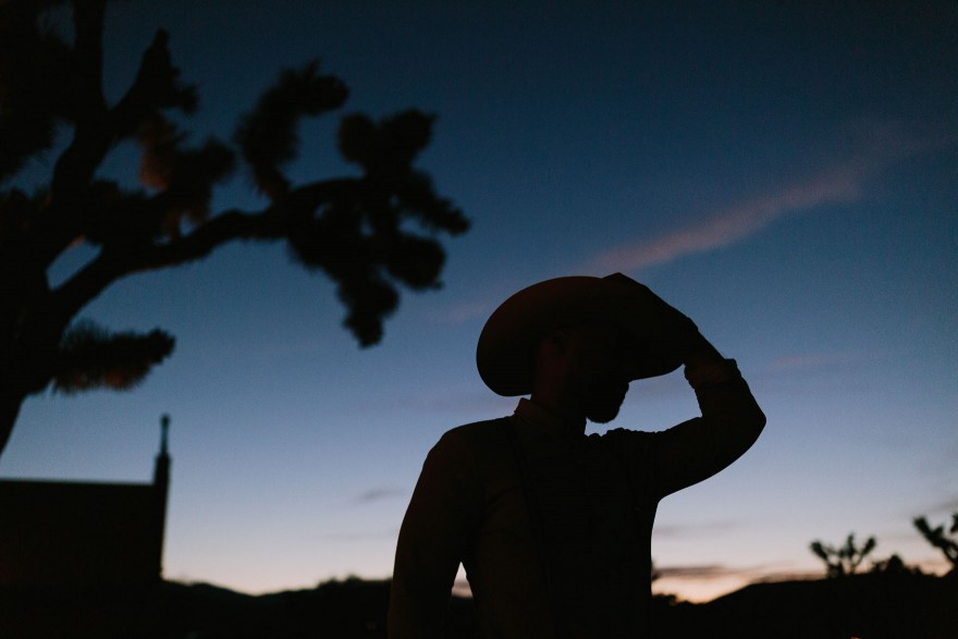 Mystic Western Boho Wedding – Photo by Let's Frolic Together