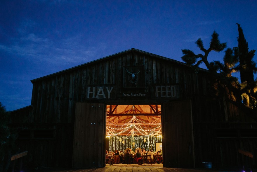 Mystic Western Boho Wedding – Photo by Let's Frolic Together