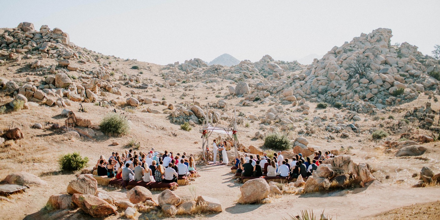 A dreamy boho desert ceremony at Le Haute Desert Aerie