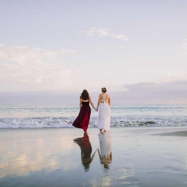 Dreamy LGBTQ San Diego Elopement &ndash; Photo by Let's Frolic Together