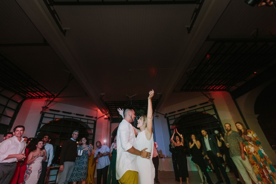 Modern Santa Barbara Garden Wedding Bash &ndash; Photo by Let's Frolic Together