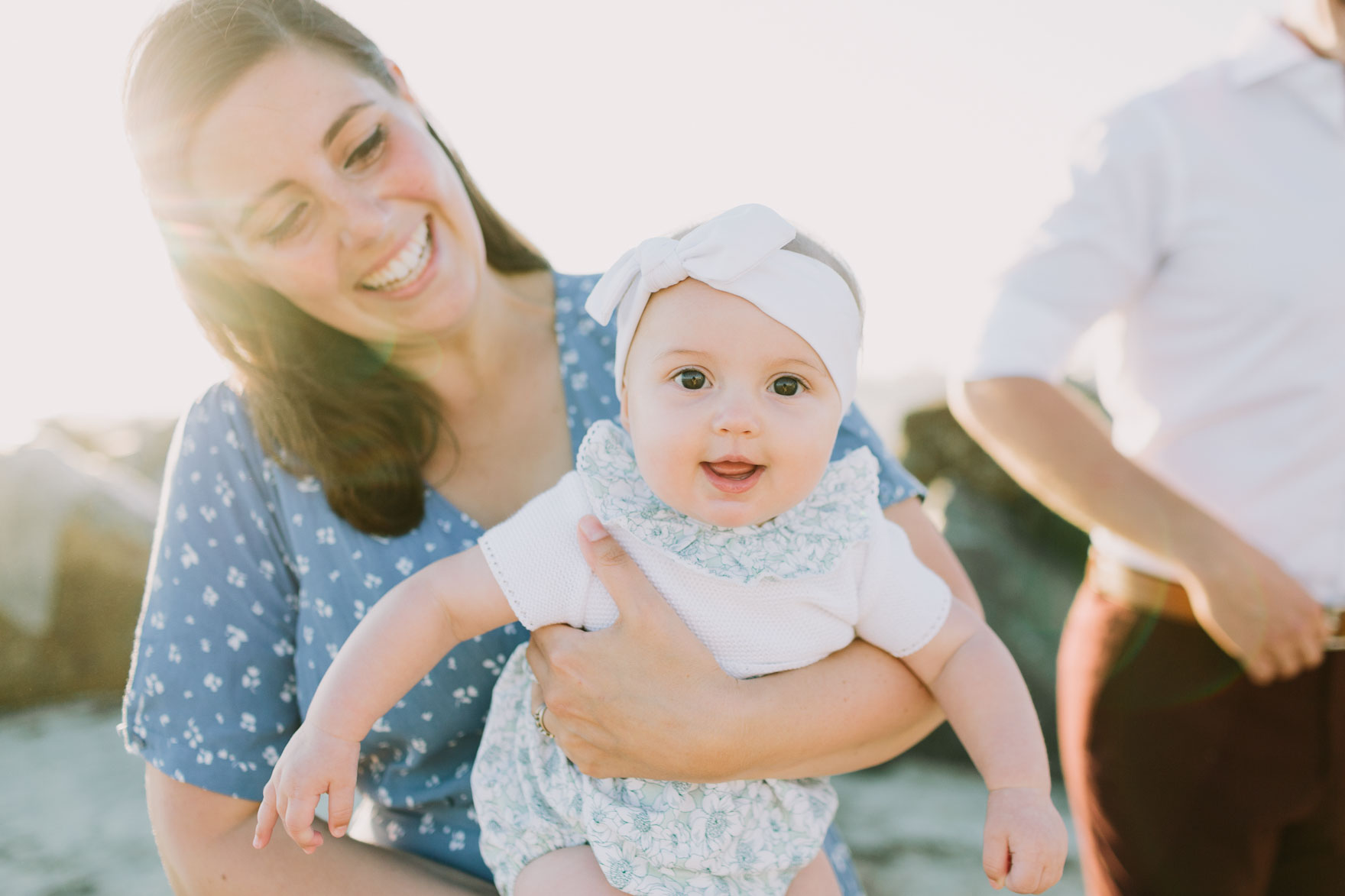 A Ceremony by the Sea – Photo by Let's Frolic Together