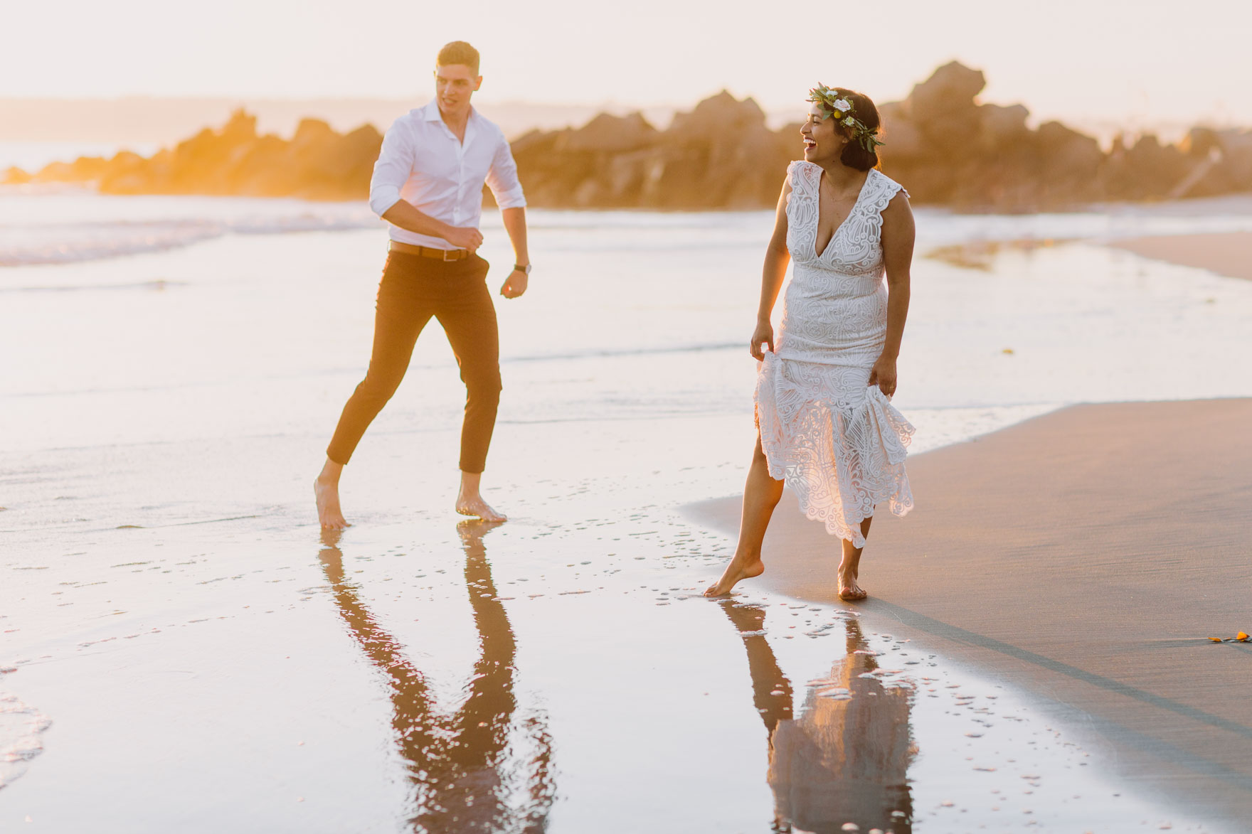 A Ceremony by the Sea – Photo by Let's Frolic Together