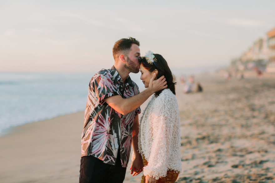 A Beachy Neighborhood Frolic &ndash; Photo by Let's Frolic Together