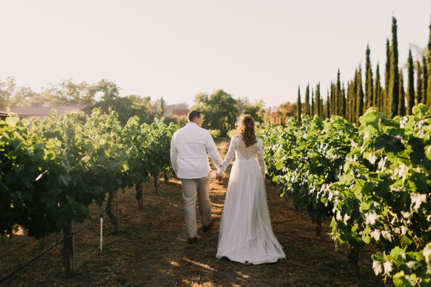 Rustic Star Wars-Inspired Union &ndash; Photo by Let's Frolic Together