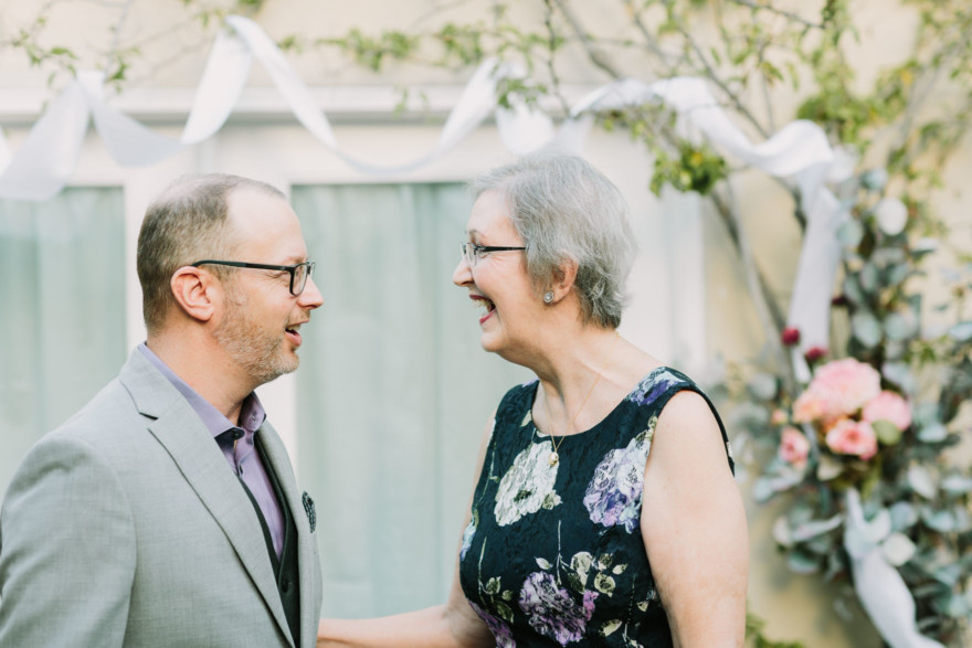 Charming Backyard Microwedding &ndash; Photo by Let's Frolic Together