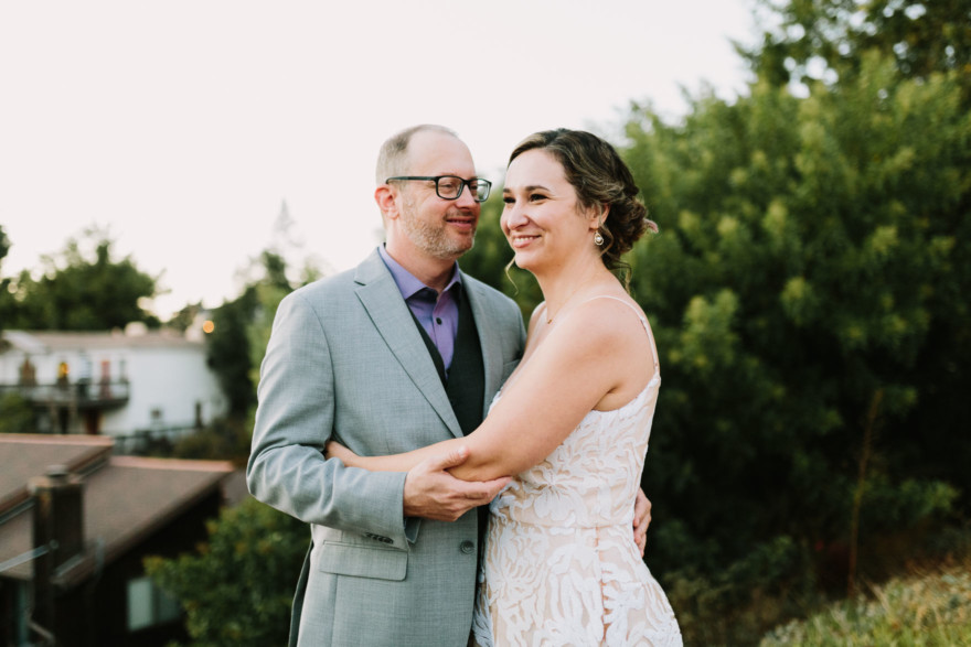 Charming Backyard Microwedding &ndash; Photo by Let's Frolic Together