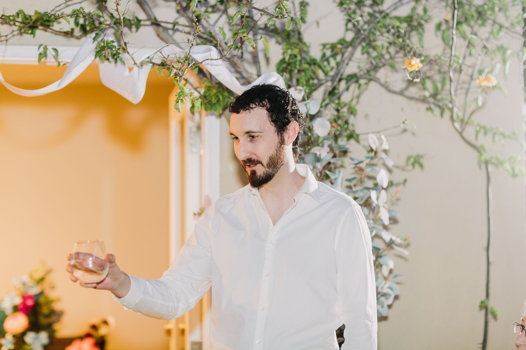 Charming Backyard Microwedding – Photo by Let's Frolic Together