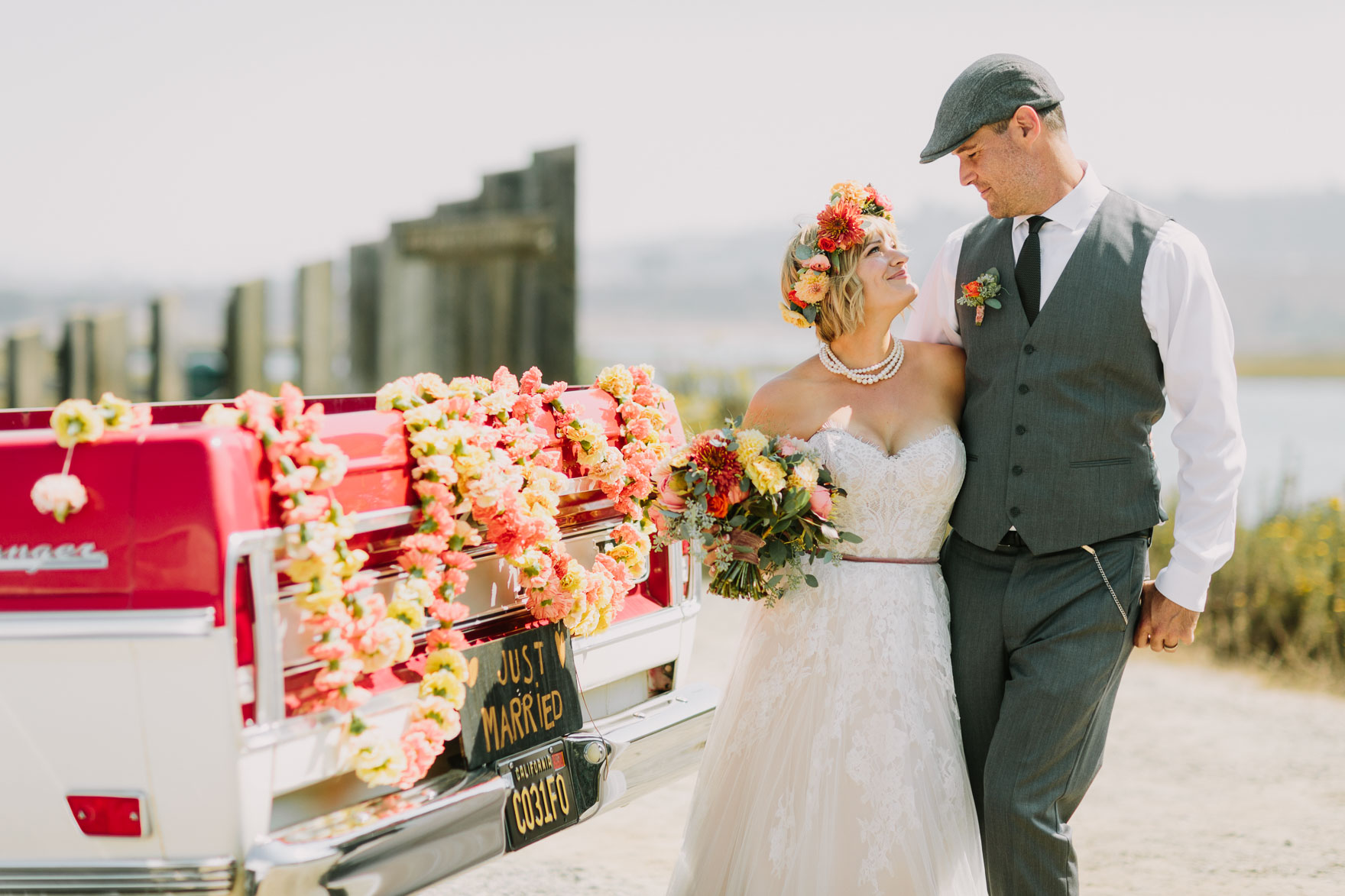Sweet & Sunny Lagoon Elopement – Photo by Let's Frolic Together