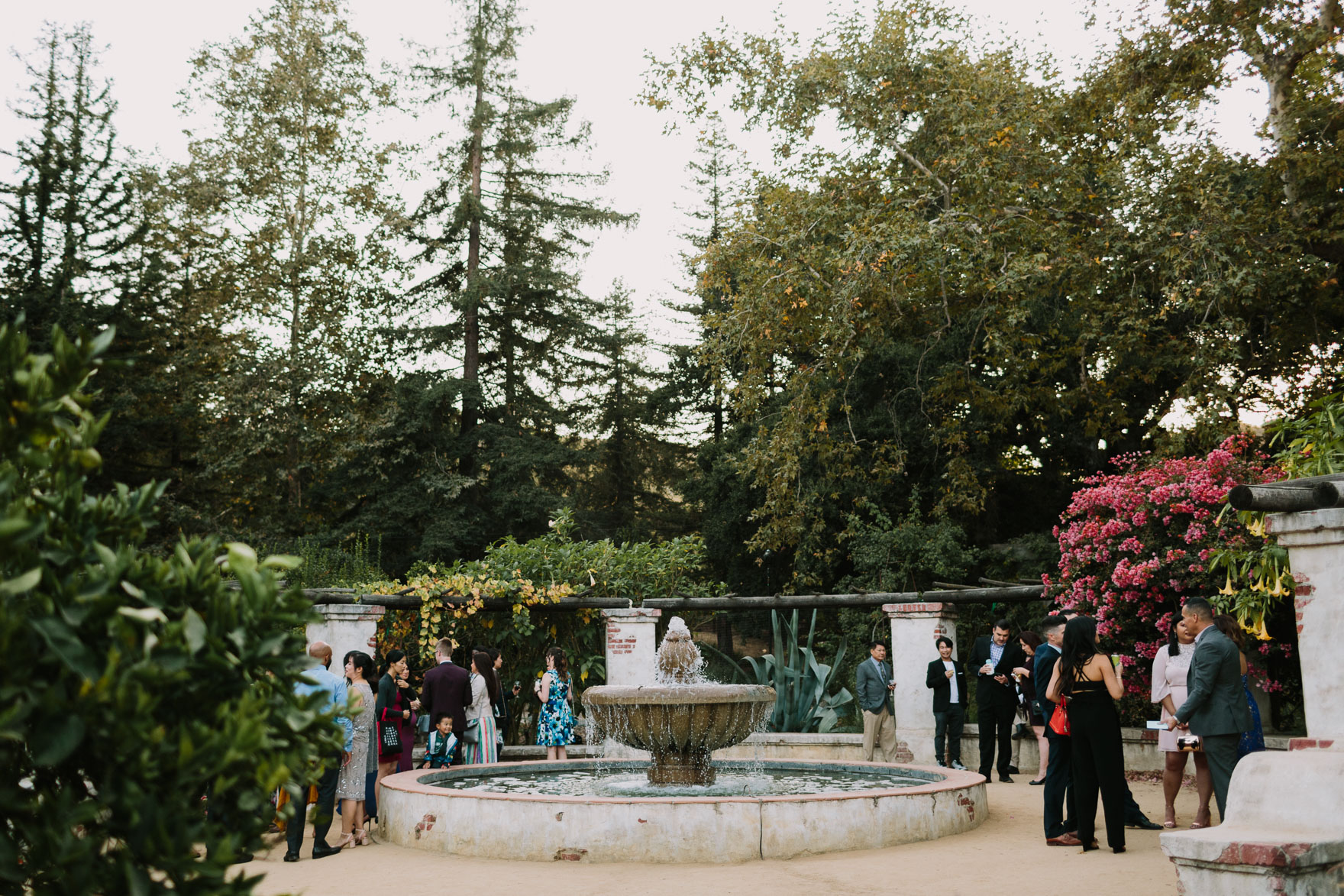 Dreamy Garden Union in LA – Photo by Let's Frolic Together