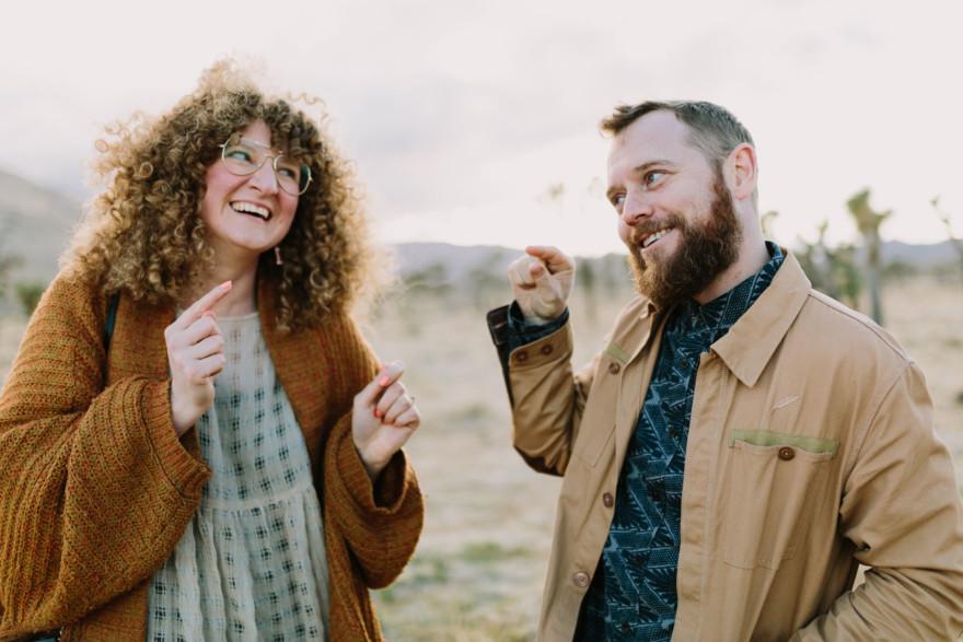 A Joshua Tree Glowing Frolic &ndash; Photo by Let's Frolic Together