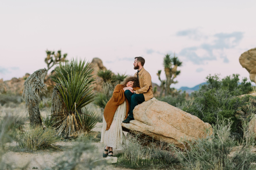 A Joshua Tree Glowing Frolic &ndash; Photo by Let's Frolic Together