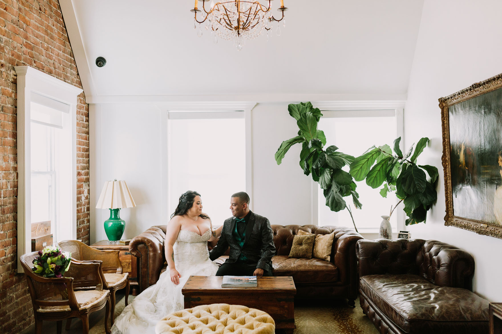 Long Beach Tiny Wedding Bliss – Photo by Let's Frolic Together