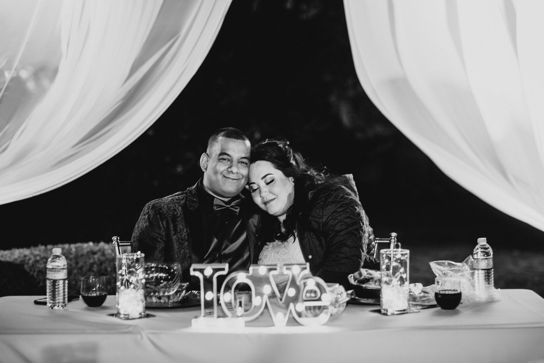 Long Beach Tiny Wedding Bliss – Photo by Let's Frolic Together