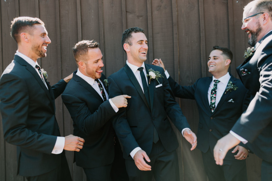 Sweet & Rustic Barn Union &ndash; Photo by Let's Frolic Together