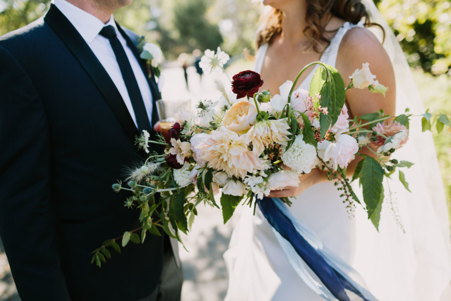 Sweet & Rustic Barn Union &ndash; Photo by Let's Frolic Together