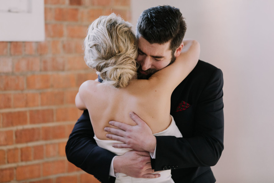 A Velvet Wedding at Historic Brick &ndash; Photo by Let's Frolic Together