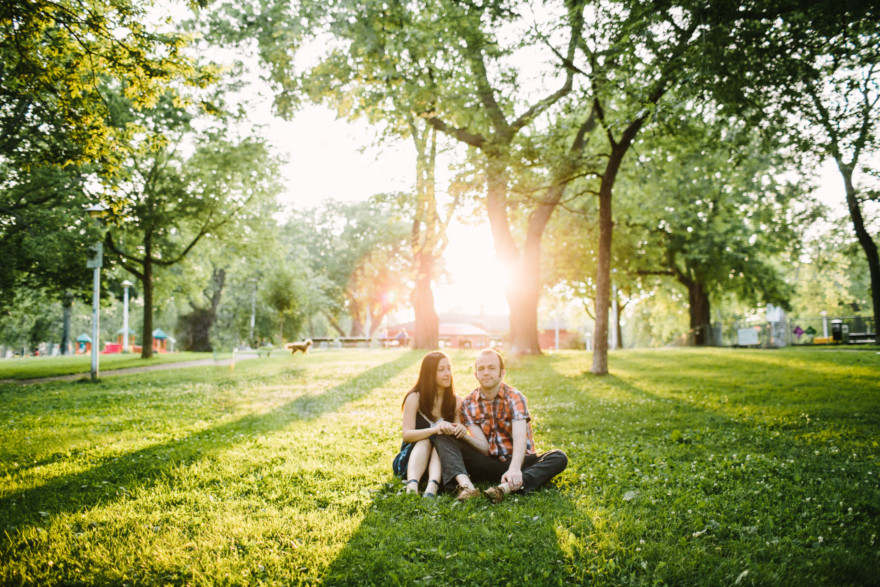 Snuggly Montreal Engagement &ndash; Photo by Let's Frolic Together