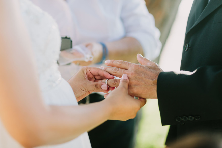 Surprise Seaside Elopement &ndash; Photo by Let's Frolic Together