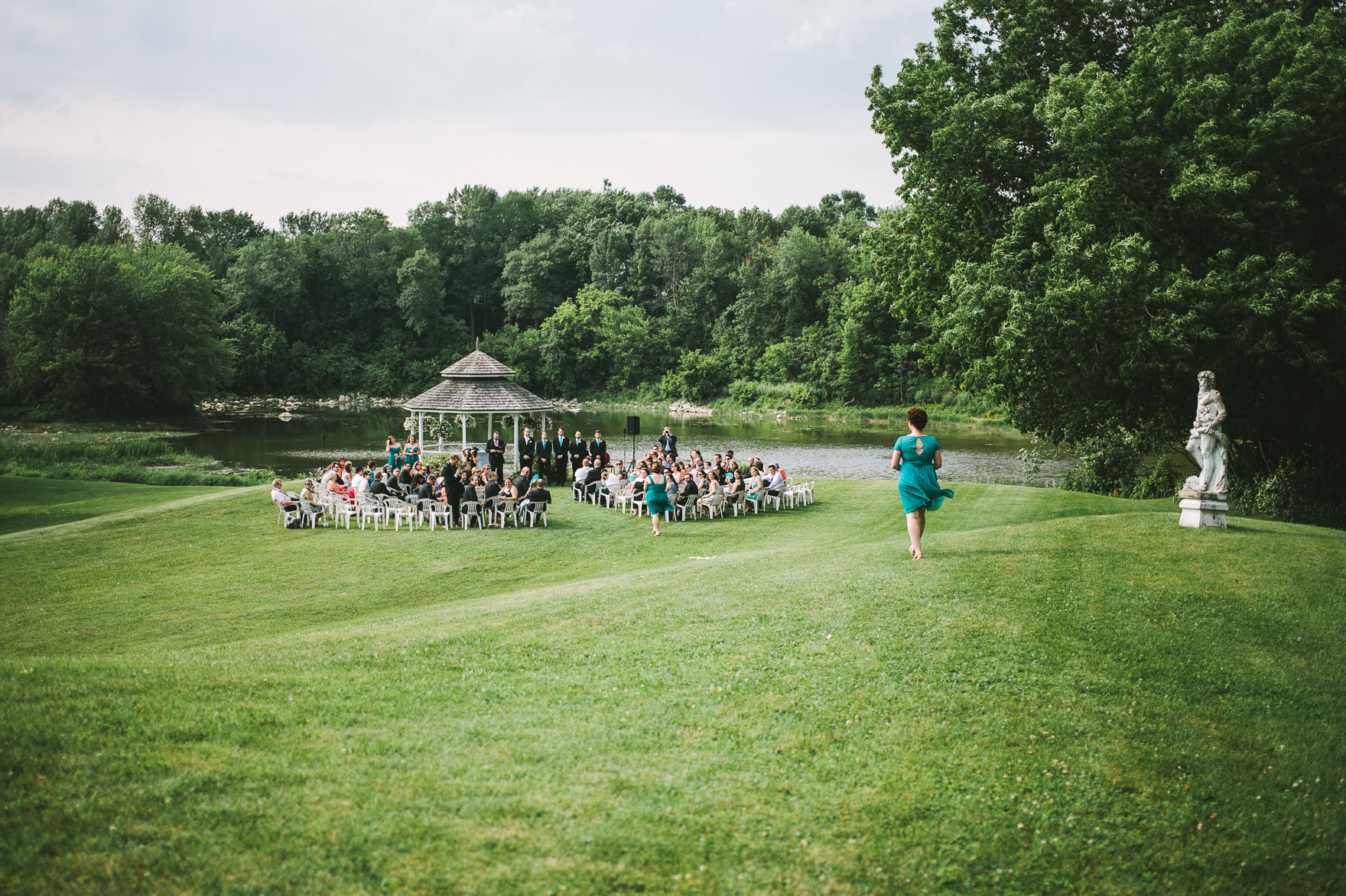 Romantic, Historic Montreal Wedding – Photo by Let's Frolic Together