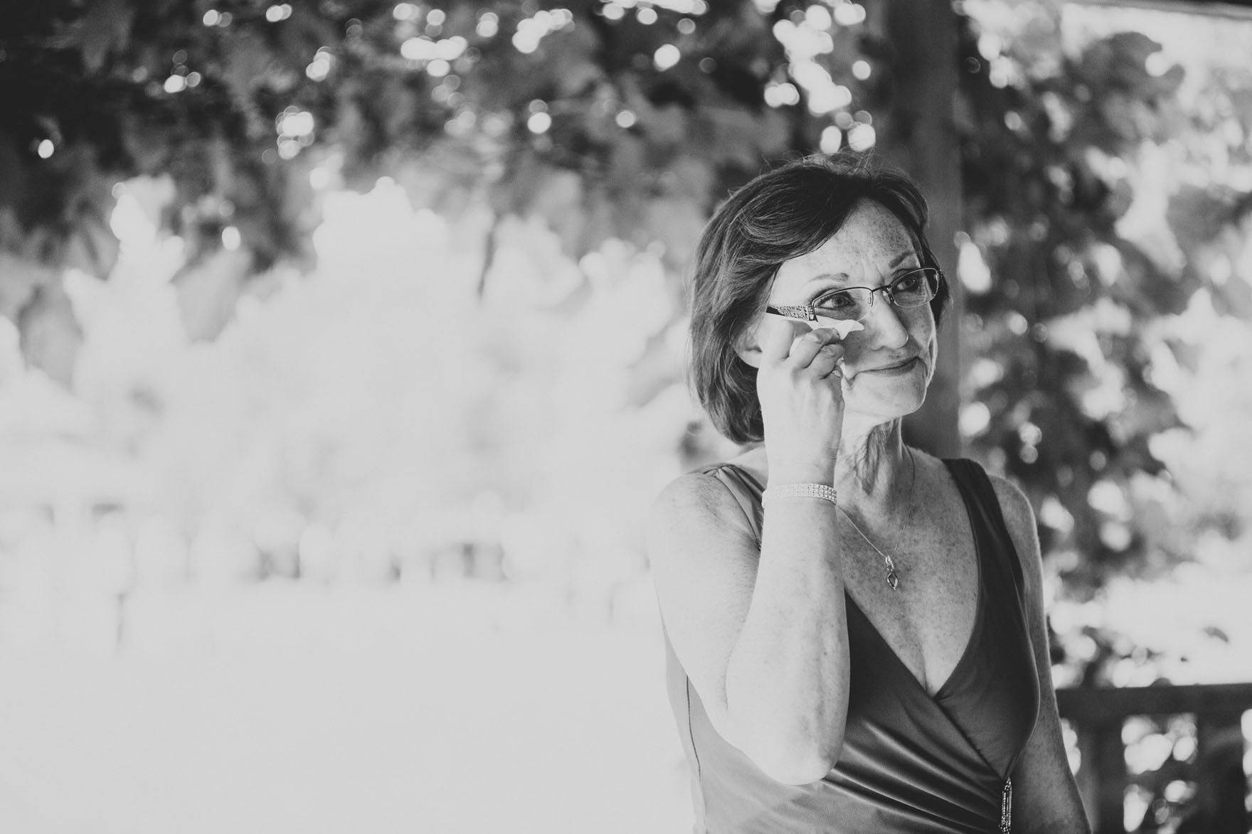 Romantic, Historic Montreal Wedding – Photo by Let's Frolic Together