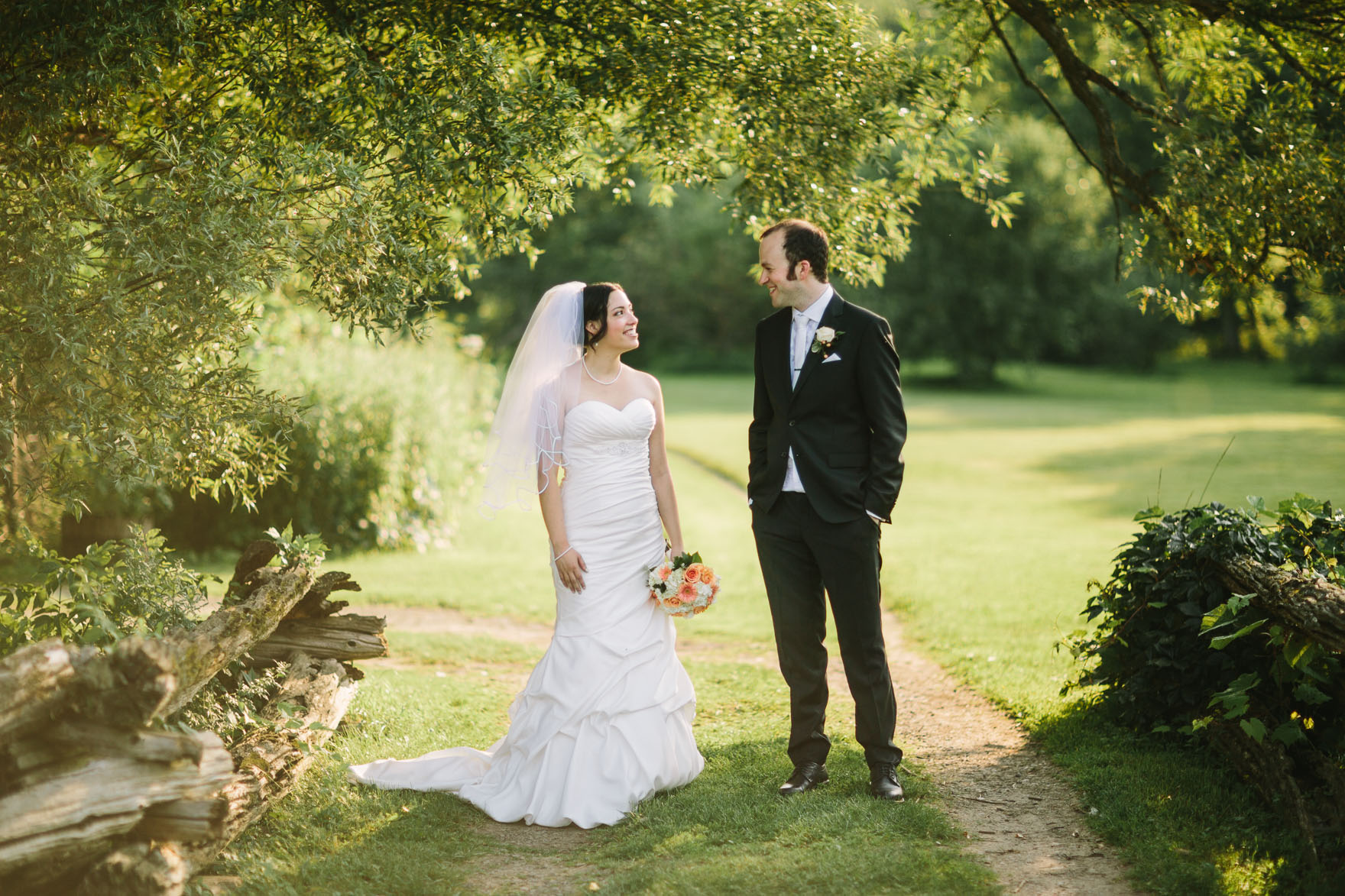 Romantic, Historic Montreal Wedding – Photo by Let's Frolic Together