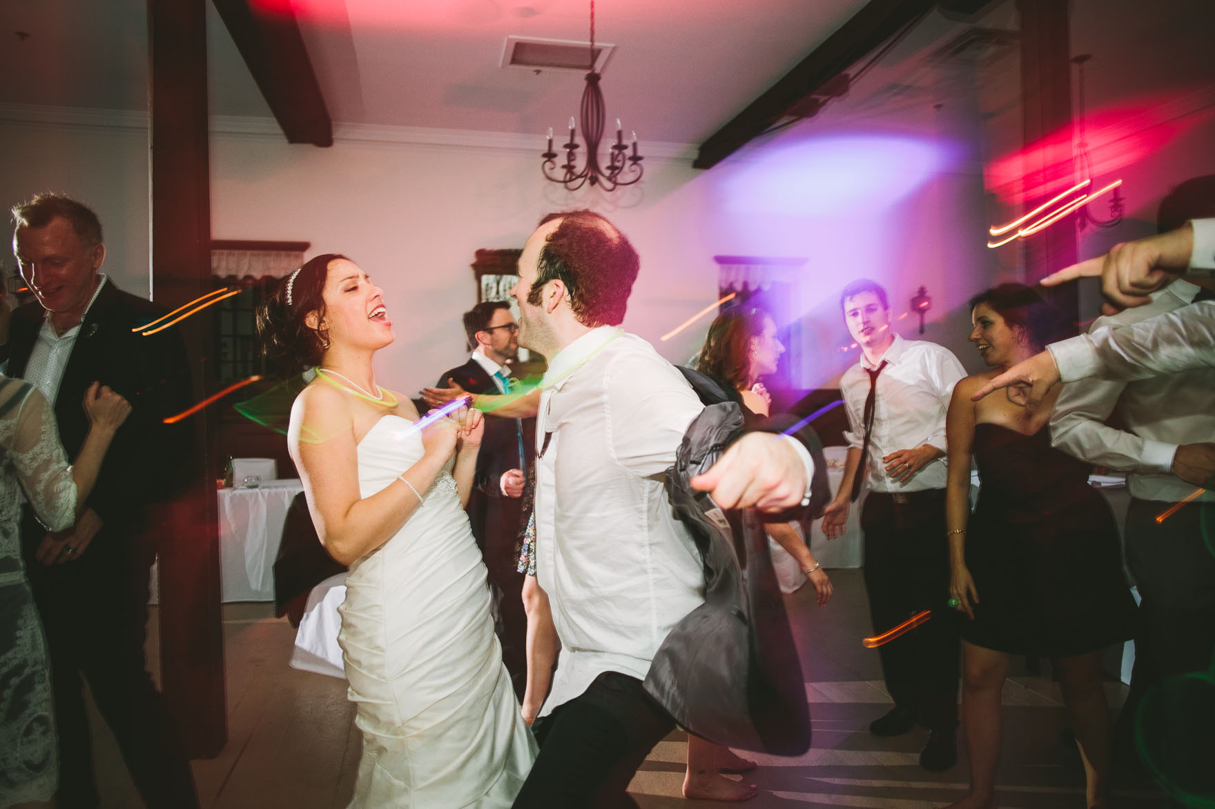 Romantic, Historic Montreal Wedding – Photo by Let's Frolic Together