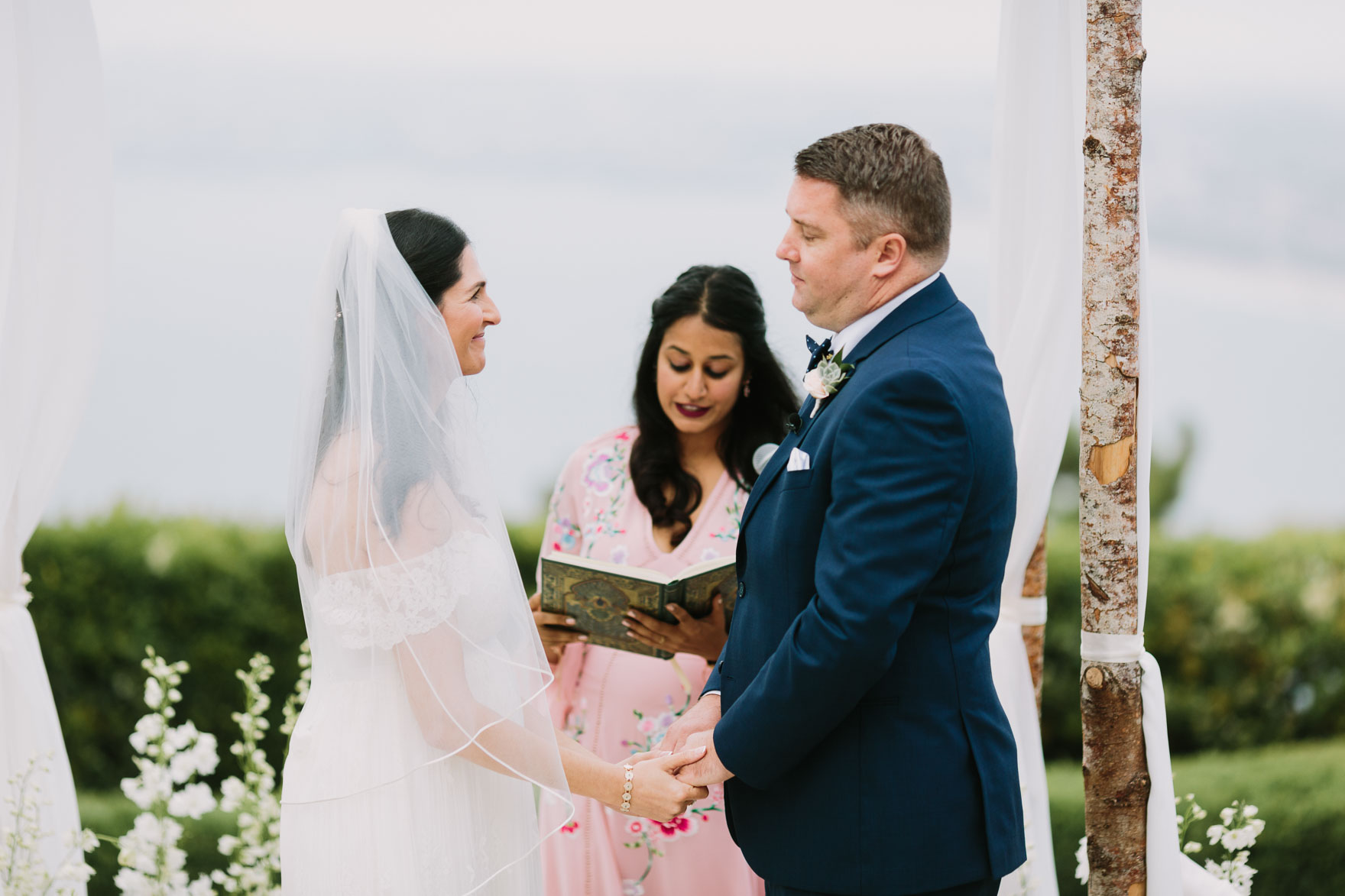 Sweet Seaside Garden Union – Photo by Let's Frolic Together