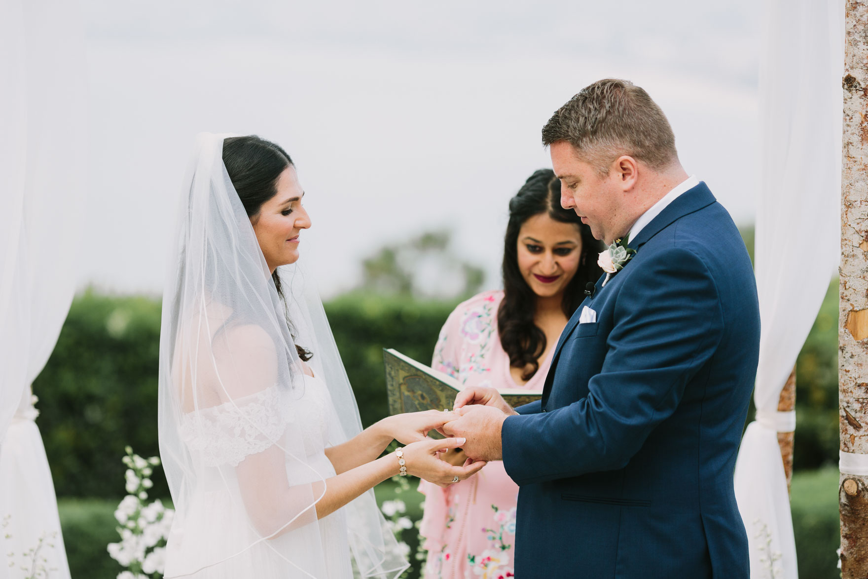 Sweet Seaside Garden Union – Photo by Let's Frolic Together