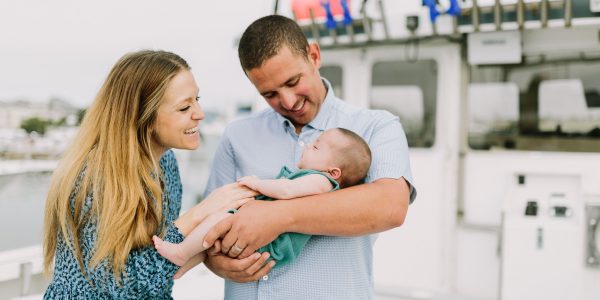Boats & Newborn Baby Bliss &ndash; Photo by Let's Frolic Together