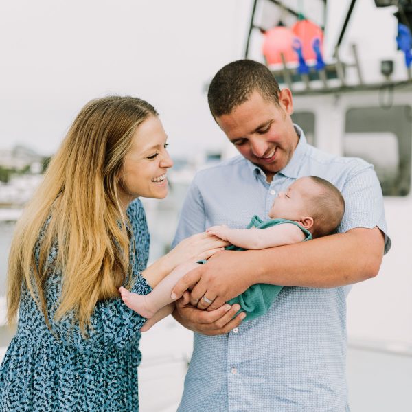 Boats & Newborn Baby Bliss &ndash; Photo by Let's Frolic Together
