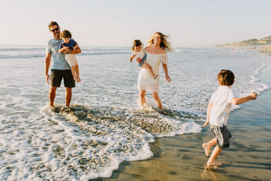 Family Beach Day at Torrey Pines – Photo by Let's Frolic Together