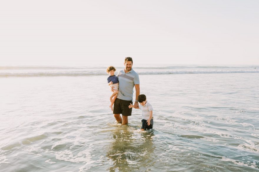 Family Beach Day at Torrey Pines – Photo by Let's Frolic Together