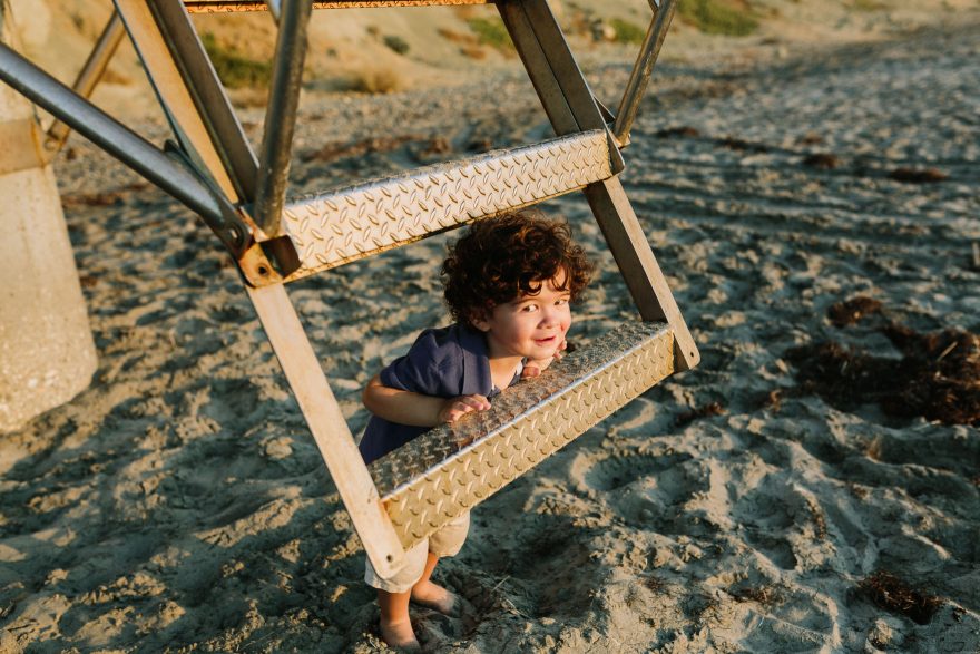 Family Beach Day at Torrey Pines – Photo by Let's Frolic Together