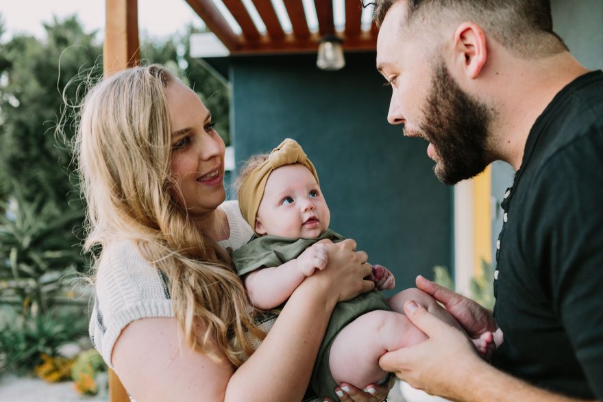 A Cozy Family Garden Hangout &ndash; Photo by Let's Frolic Together