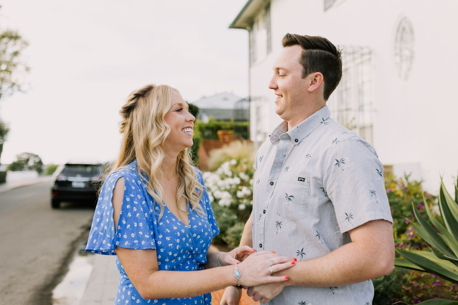 Snuggling under Watercolor Skies – Photo by Let's Frolic Together