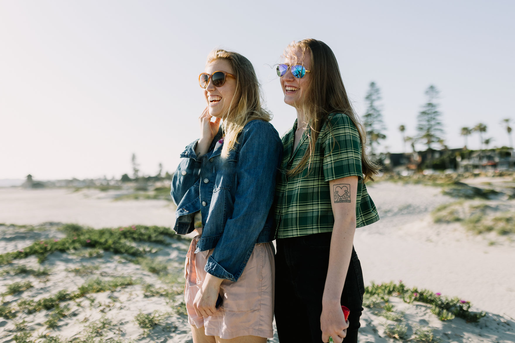 Laid-Back LGBTQ Beach Elopement – Photo by Let's Frolic Together