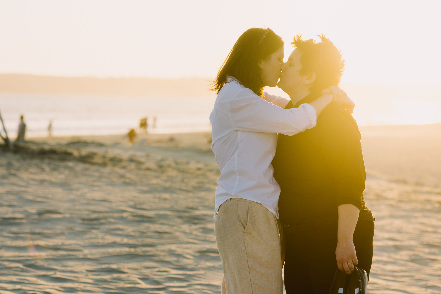 Laid-Back LGBTQ Beach Elopement – Photo by Let's Frolic Together