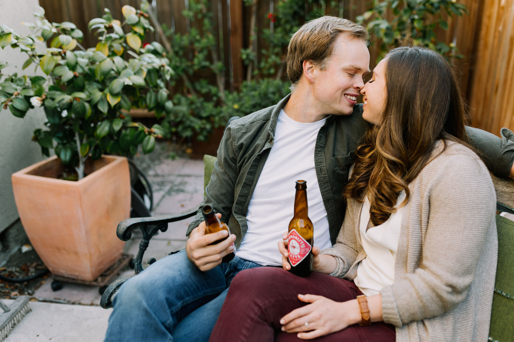 Laughs & Love in Laguna Beach – Photo by Let's Frolic Together