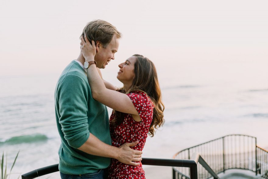 Laughs & Love in Laguna Beach &ndash; Photo by Let's Frolic Together