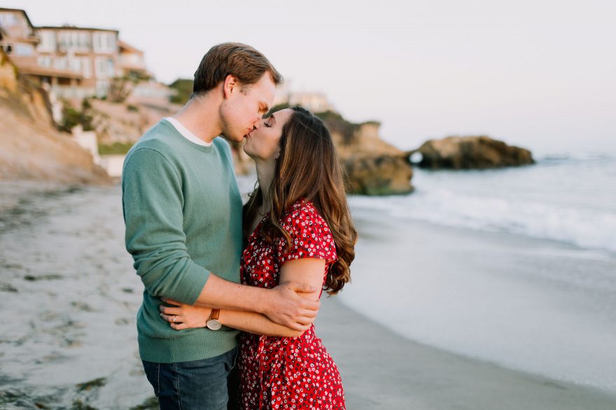 Laughs & Love in Laguna Beach &ndash; Photo by Let's Frolic Together