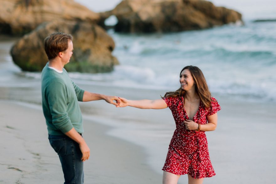 Laughs & Love in Laguna Beach &ndash; Photo by Let's Frolic Together