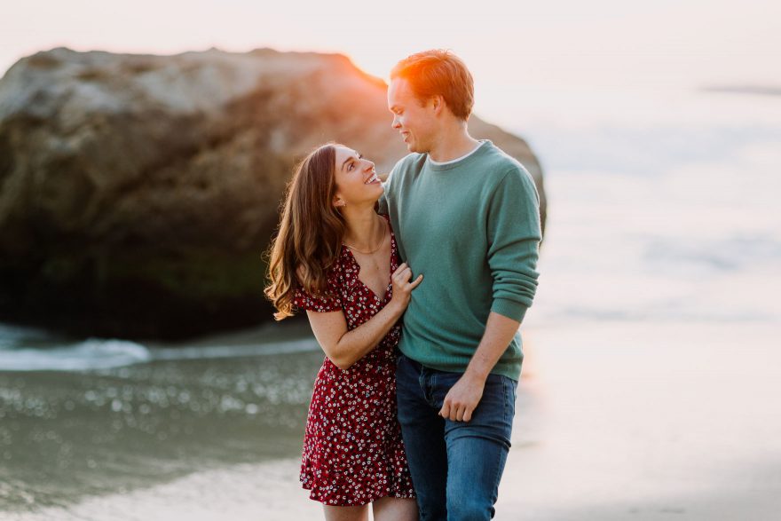 Laughs & Love in Laguna Beach &ndash; Photo by Let's Frolic Together