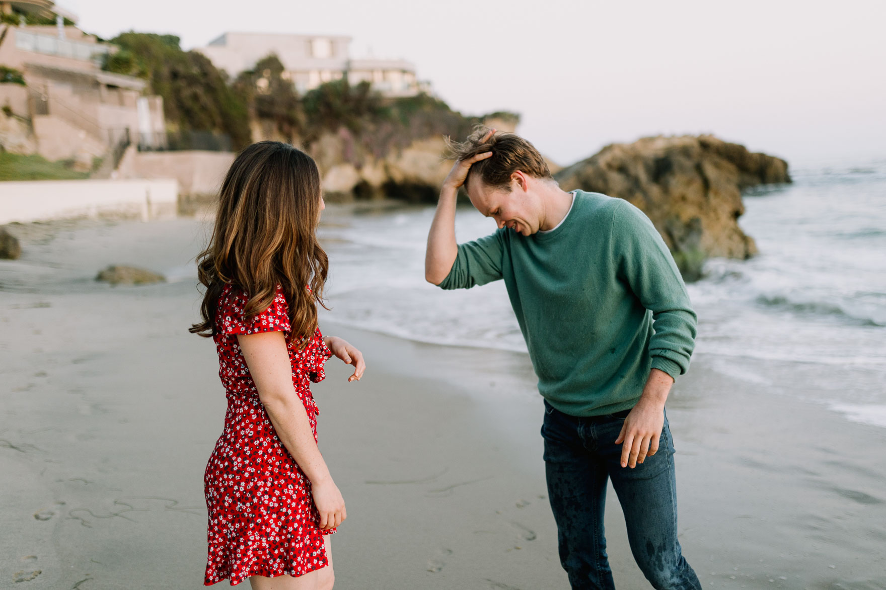Laughs & Love in Laguna Beach – Photo by Let's Frolic Together