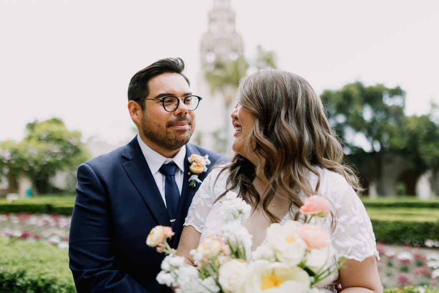 Darling Coastal & Urban Elopement &ndash; Photo by Let's Frolic Together