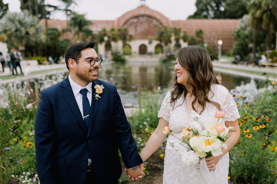 Darling Coastal & Urban Elopement &ndash; Photo by Let's Frolic Together