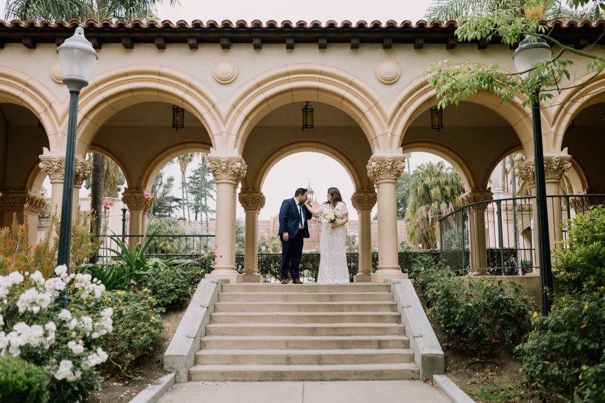 Darling Coastal & Urban Elopement &ndash; Photo by Let's Frolic Together