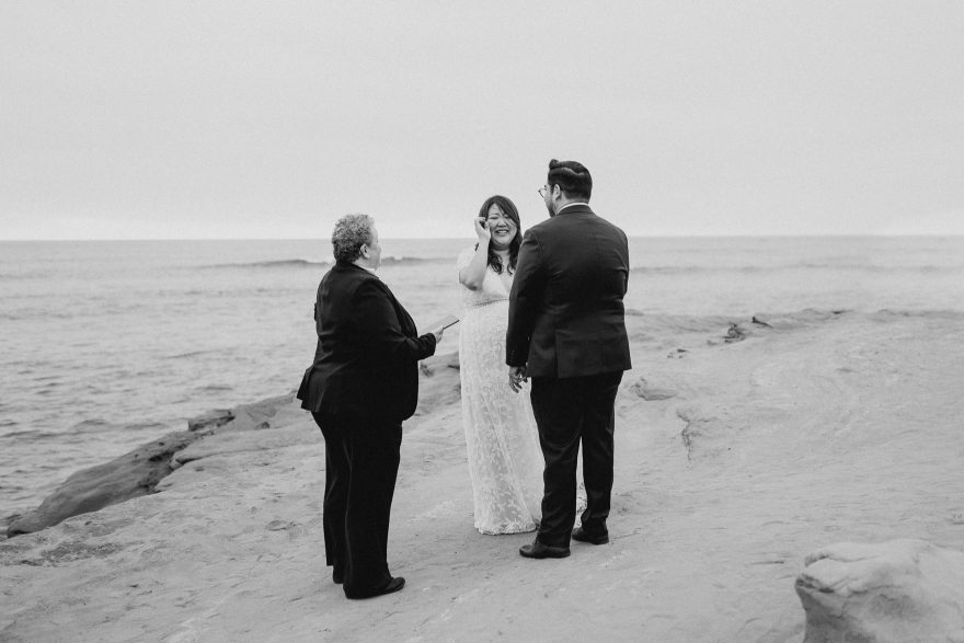 Darling Coastal & Urban Elopement &ndash; Photo by Let's Frolic Together