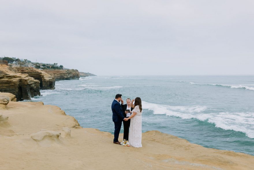 Darling Coastal & Urban Elopement &ndash; Photo by Let's Frolic Together
