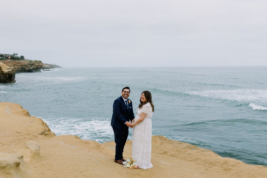 Darling Coastal & Urban Elopement &ndash; Photo by Let's Frolic Together